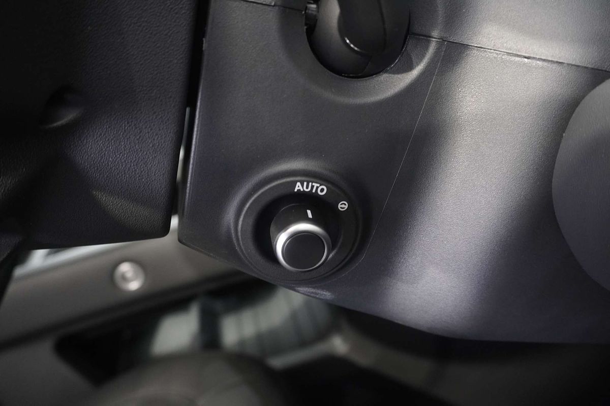 2024 Land Rover Defender 110 P400 X-Dynamic HSE L663