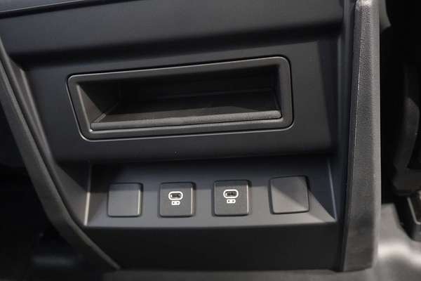 2024 Land Rover Defender 110 P400 X-Dynamic HSE L663