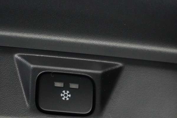 2024 Land Rover Defender 110 P400 X-Dynamic HSE L663