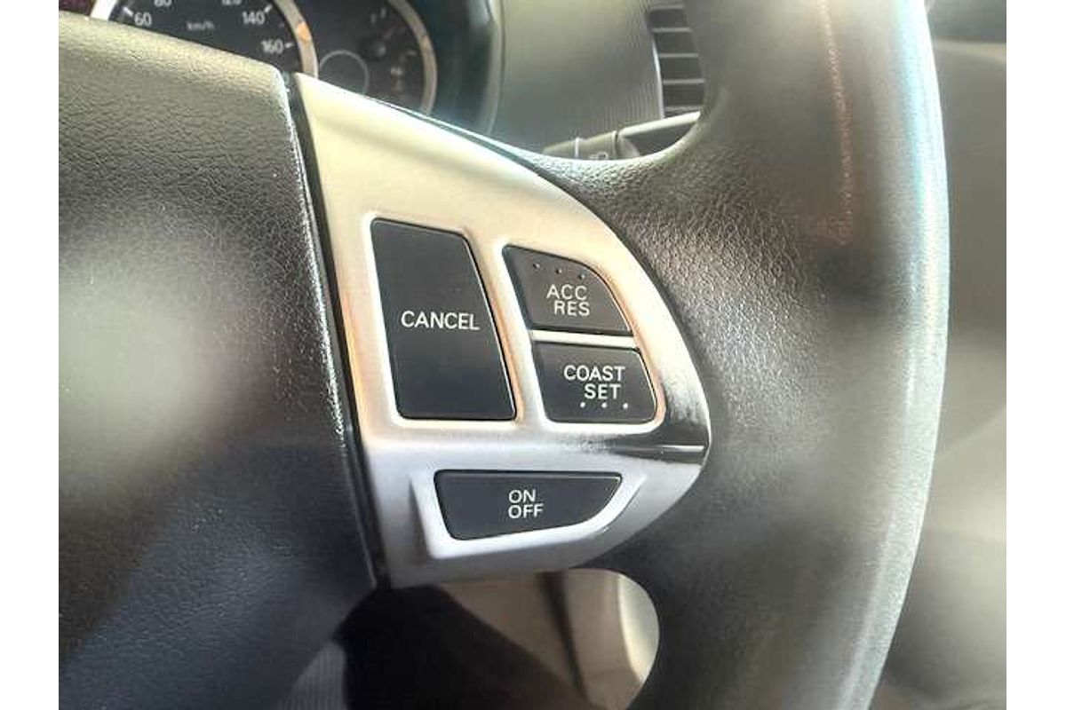 2015 Mitsubishi Triton GLX MN 4X4