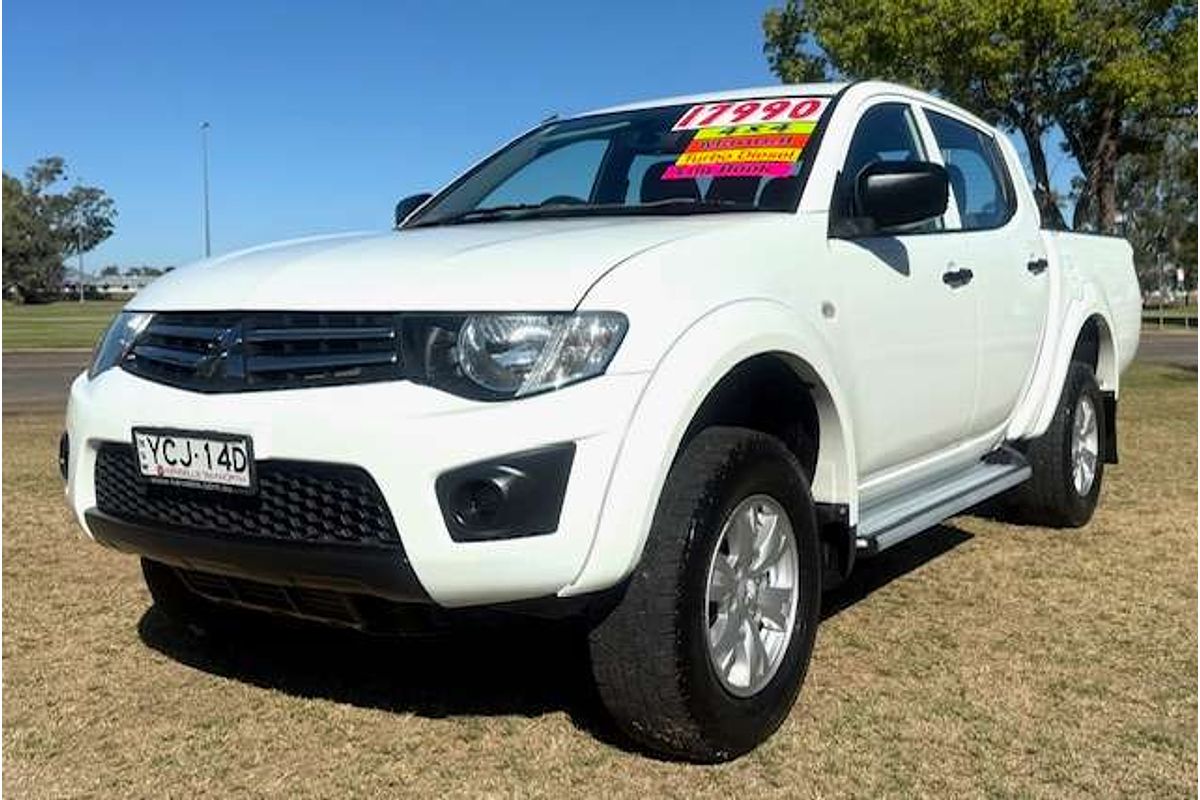 2015 Mitsubishi Triton GLX MN 4X4