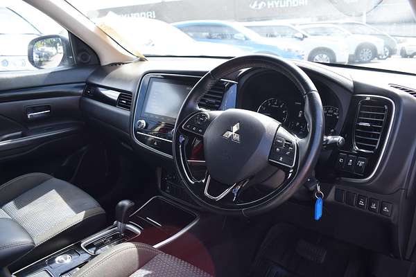 2021 Mitsubishi Outlander ES ZL