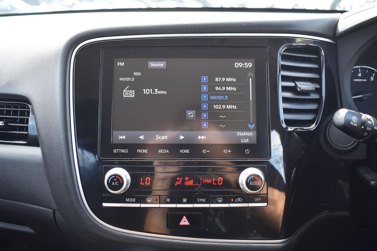2021 Mitsubishi Outlander ES ZL