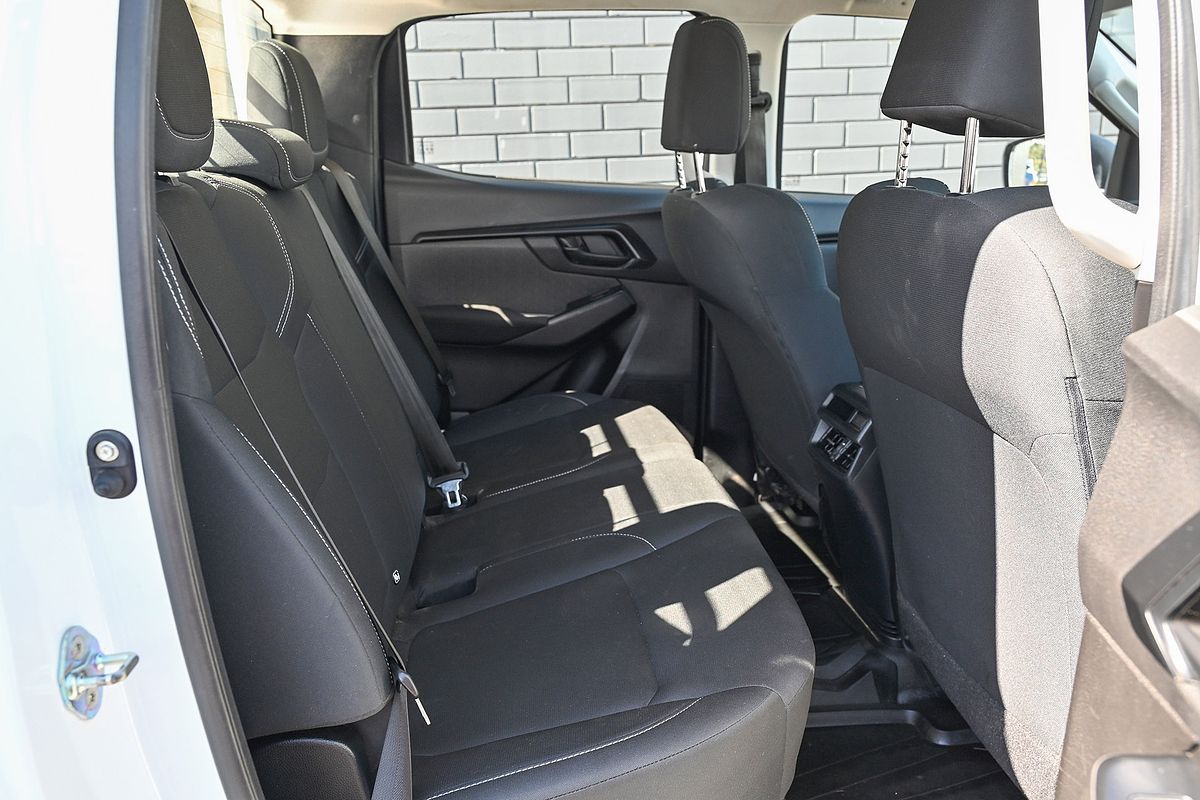 2022 Isuzu D-MAX SX 4X4