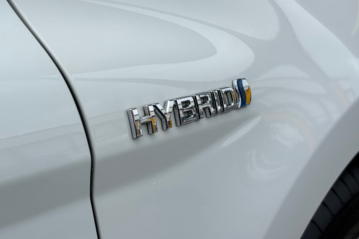 2020 Toyota Camry Ascent Sport