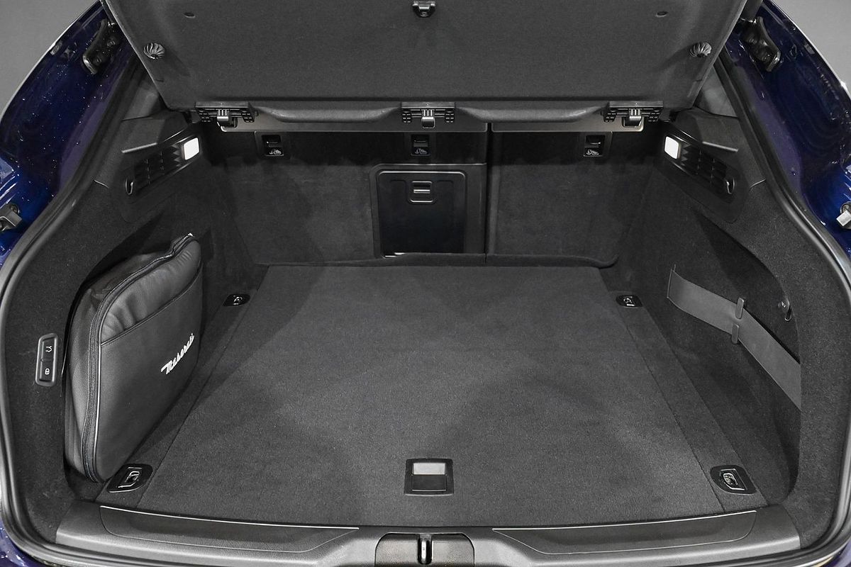 2019 Maserati Levante M161