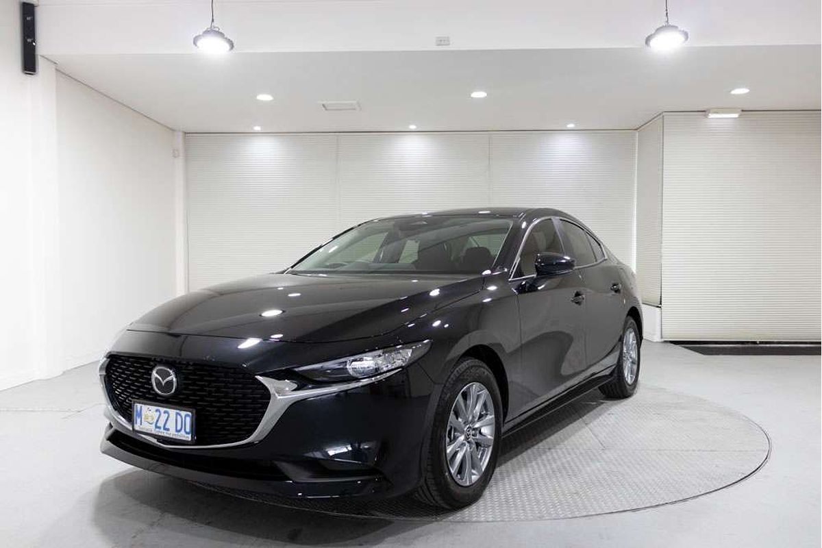 MAZDA3 R 6AUTO SEDAN G20 PURE