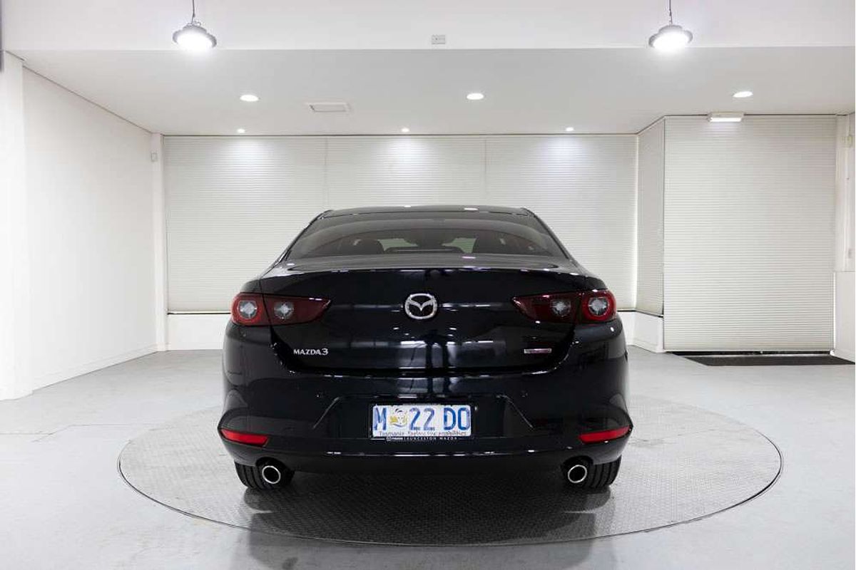 MAZDA3 R 6AUTO SEDAN G20 PURE