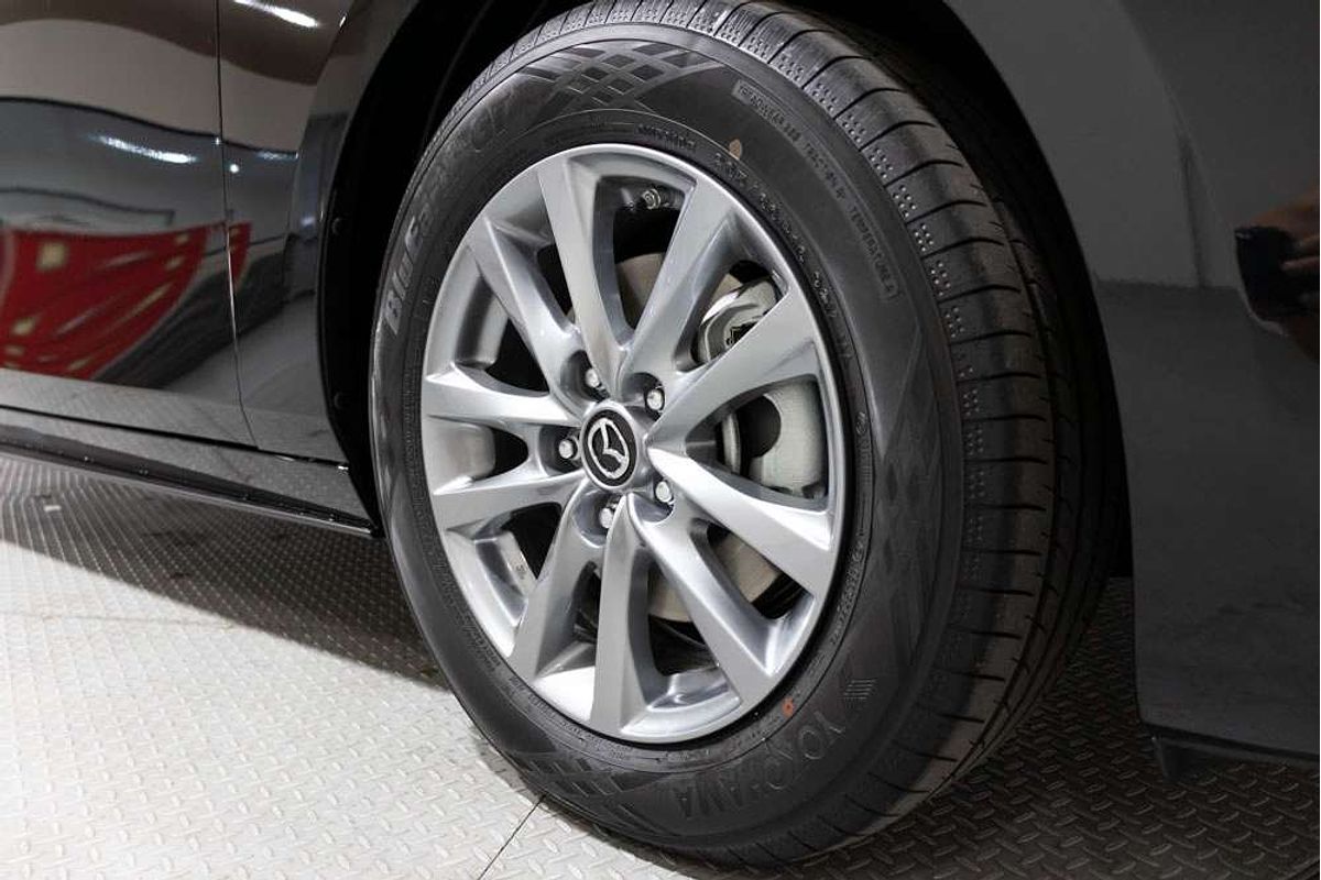 MAZDA3 R 6AUTO SEDAN G20 PURE