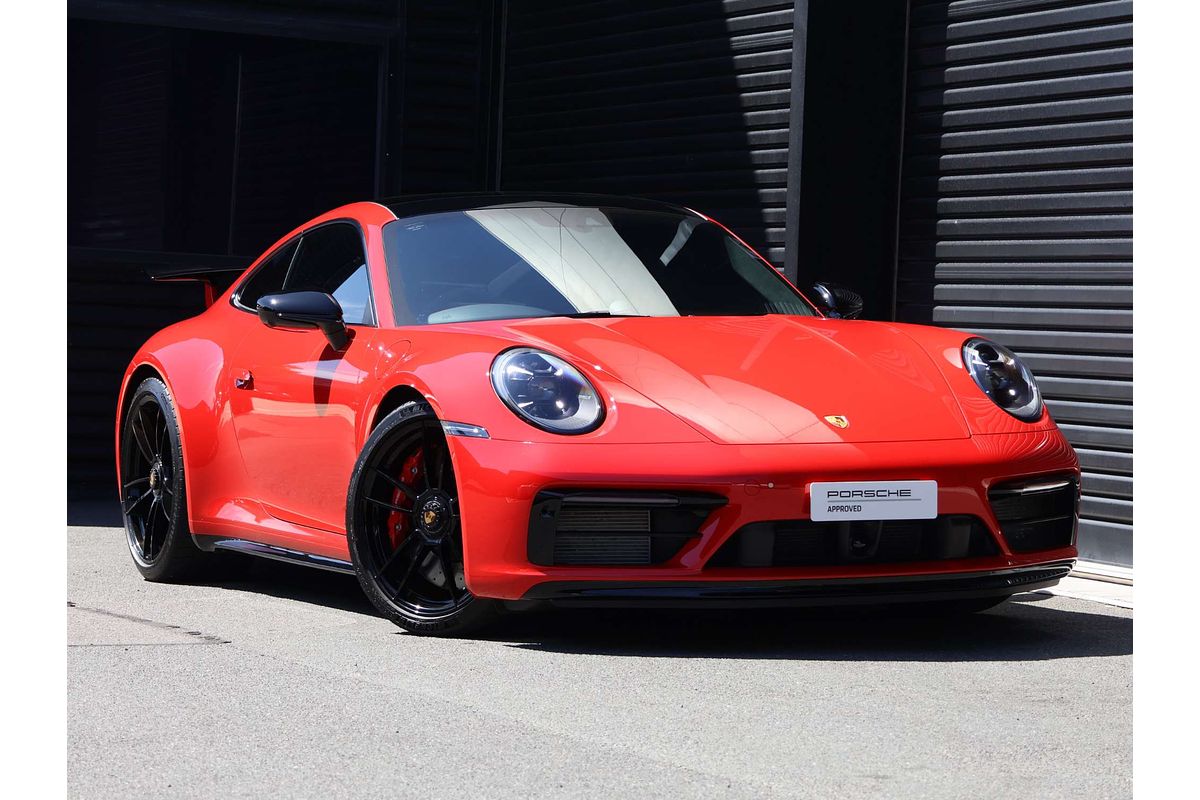 2023 Porsche 911 Carrera GTS 992