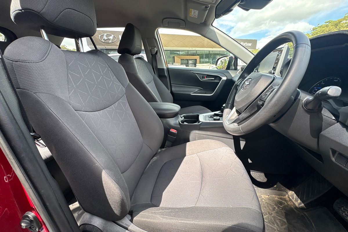 2019 Toyota RAV4 GXL AXAH54R