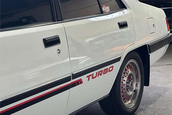 1981 Mitsubishi SIGMA TURBO GH