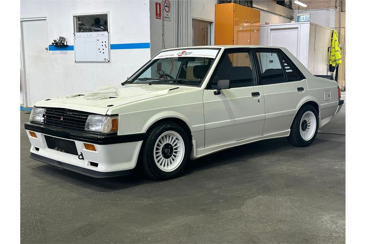 1987 Mitsubishi LANCER EX GSR TURBO GSR TURBO A175A