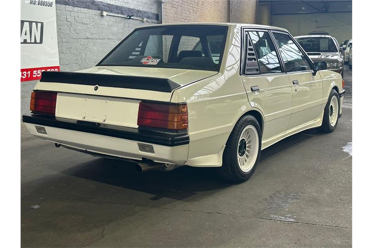 1987 Mitsubishi LANCER EX GSR TURBO GSR TURBO A175A