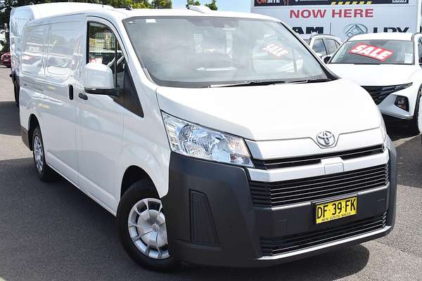 2022 Toyota Hiace GDH300R LWB