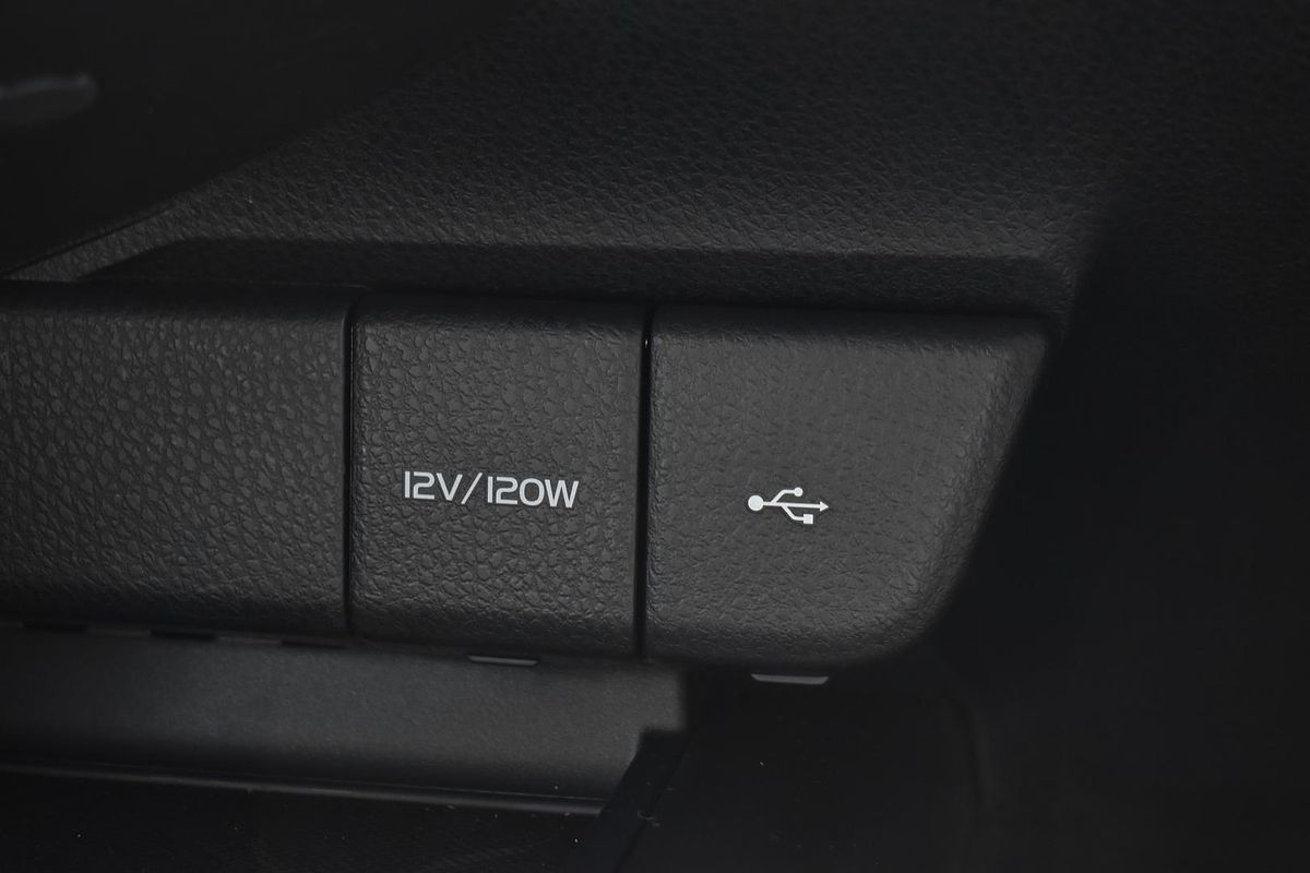 2023 Toyota Camry Ascent AXVH70R