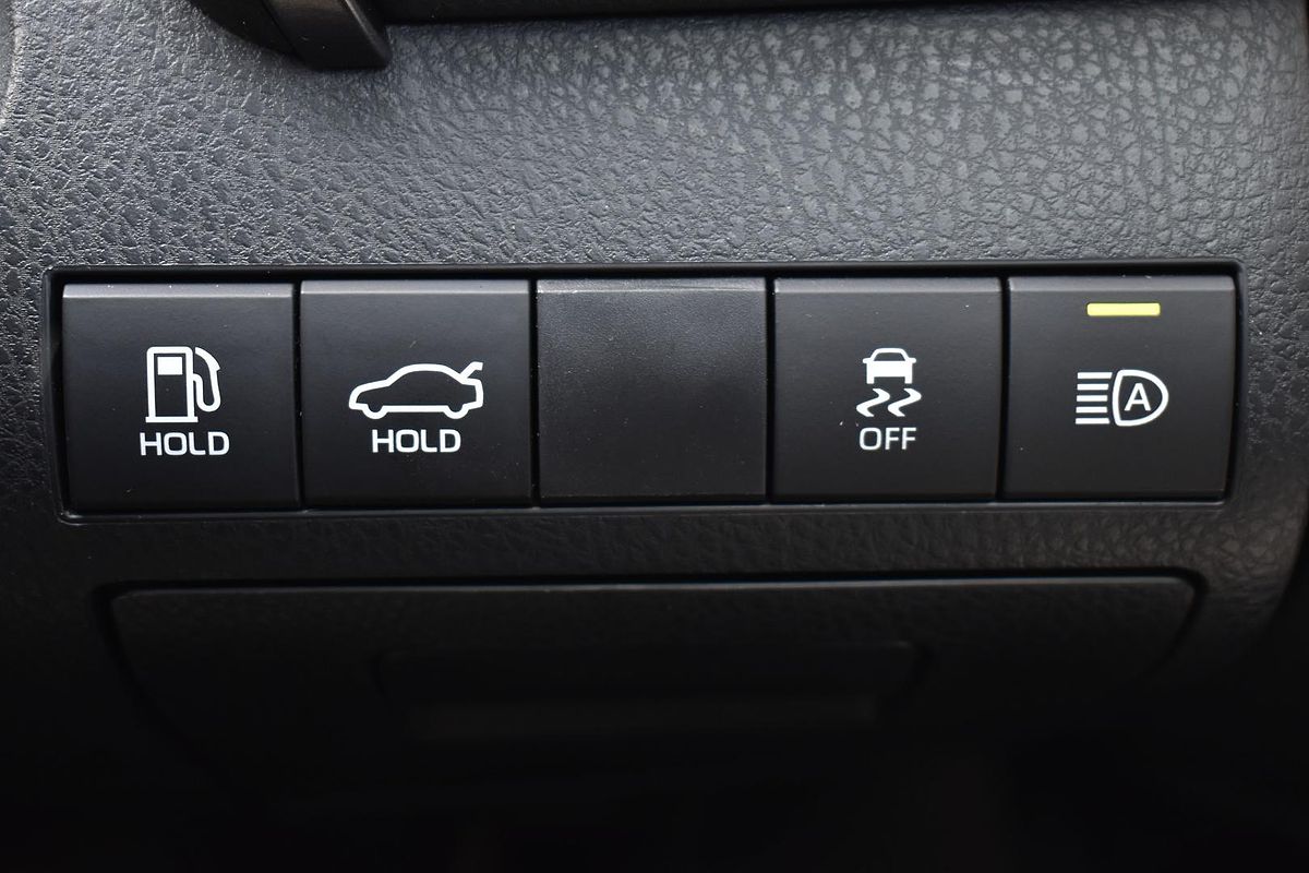 2023 Toyota Camry Ascent AXVH70R