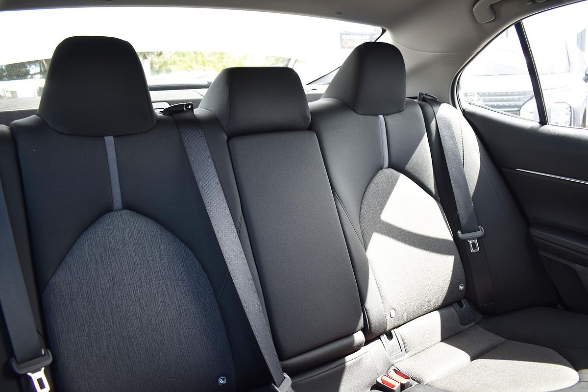 2023 Toyota Camry Ascent AXVH70R