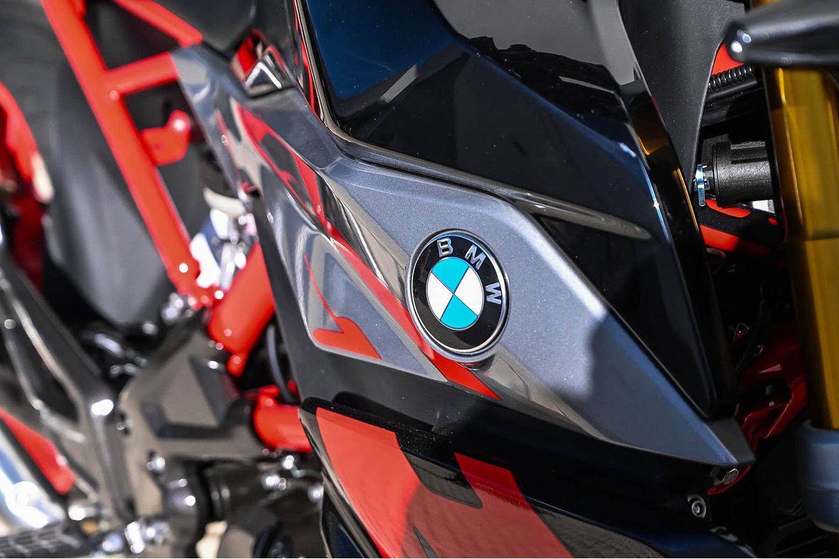 2024 BMW Motorcycles G SERIES
