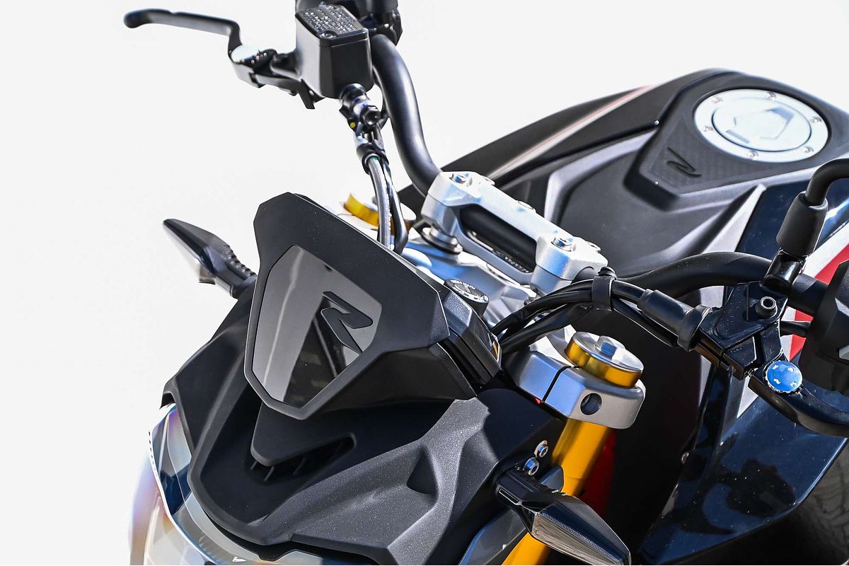 2024 BMW Motorcycles G SERIES