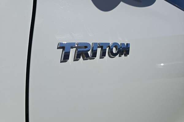 2021 Mitsubishi Triton GLX MR 4X4