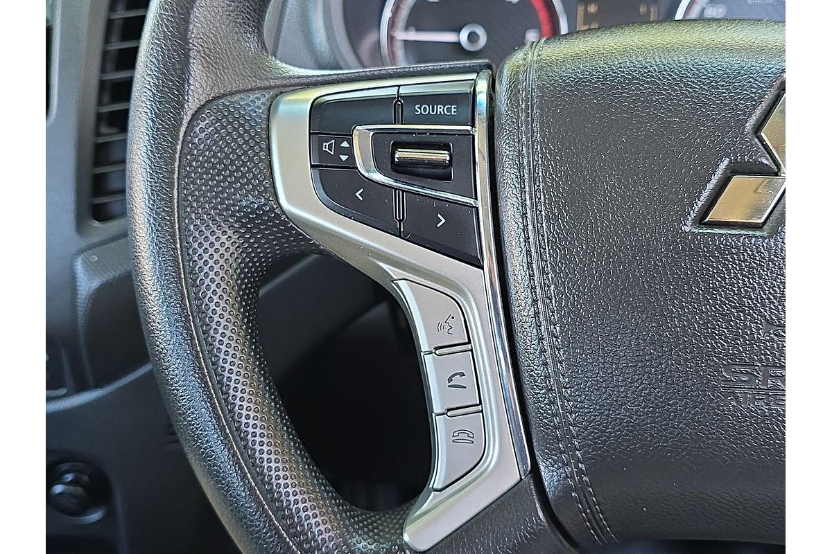 2021 Mitsubishi Triton GLX MR 4X4