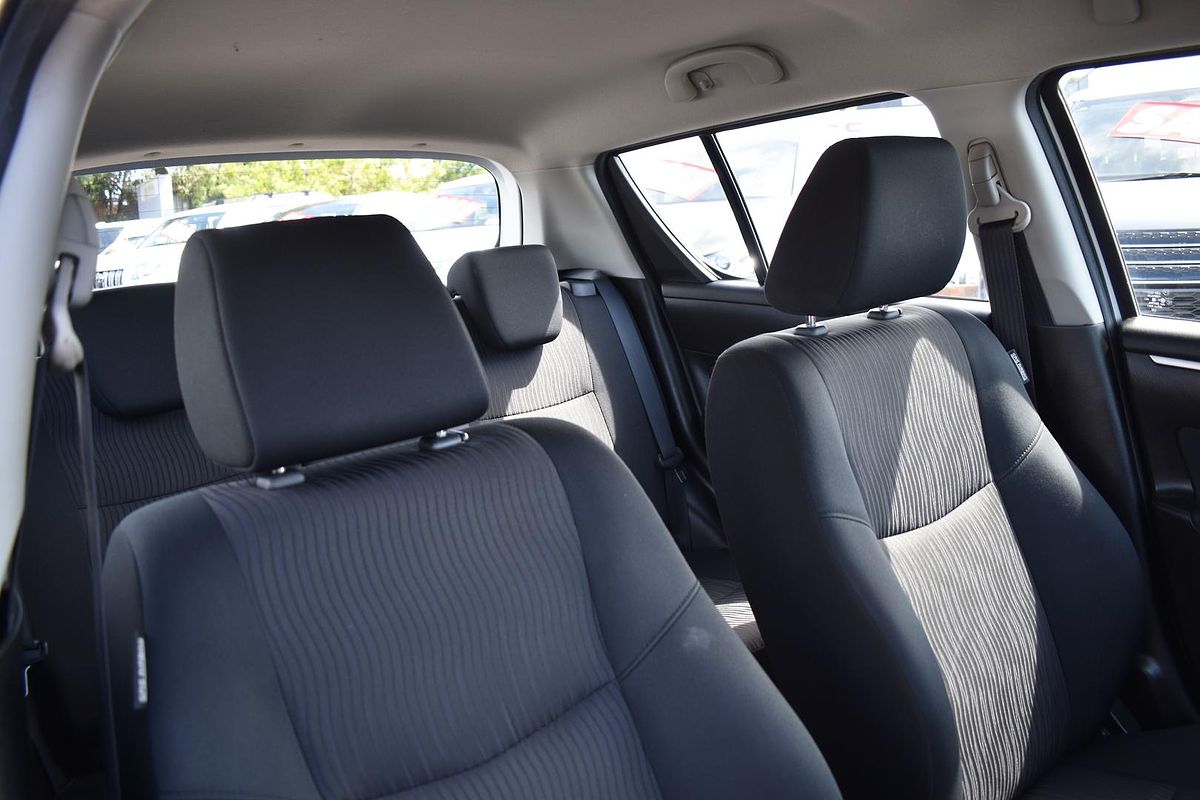 2011 Suzuki Swift GL FZ