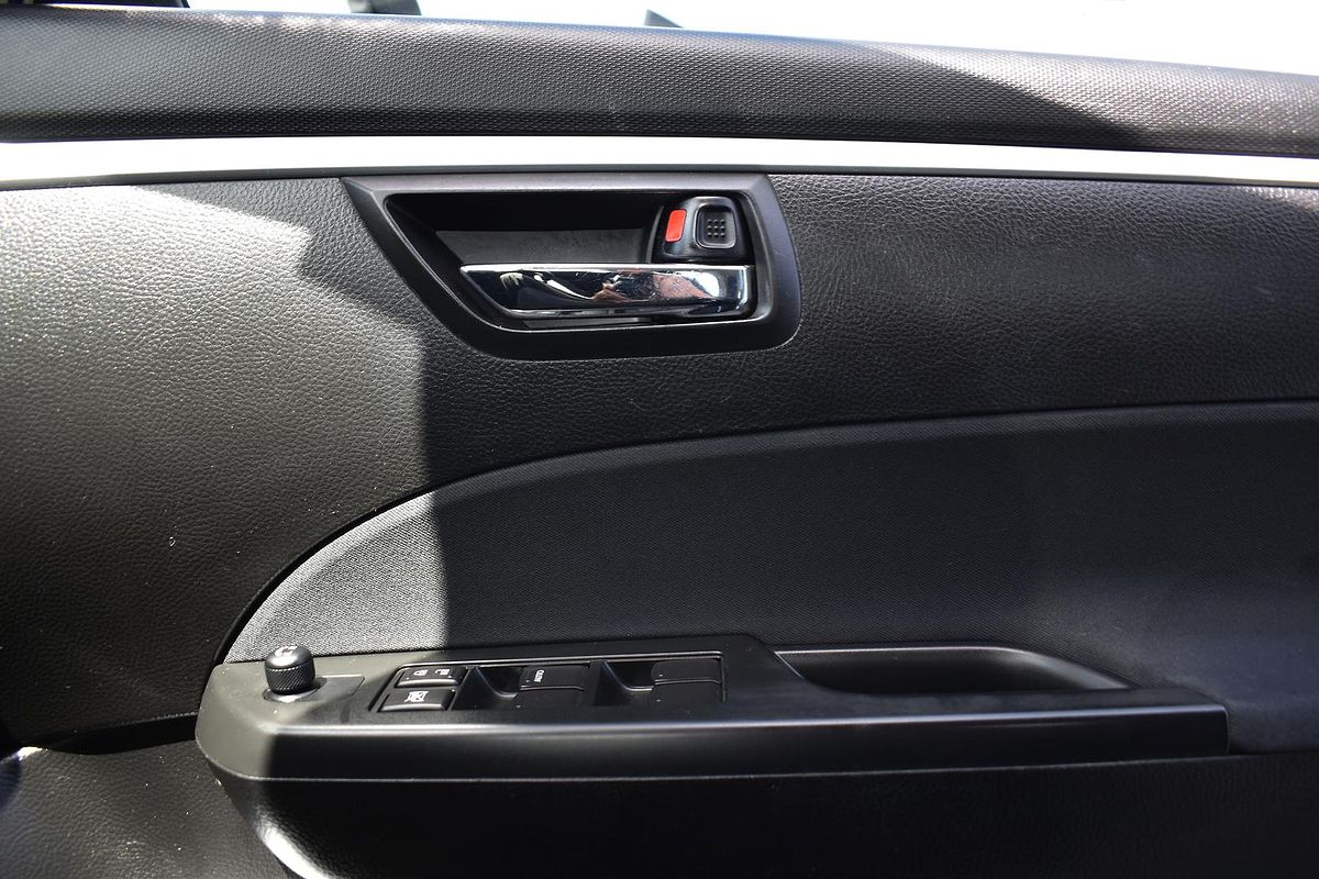2011 Suzuki Swift GL FZ