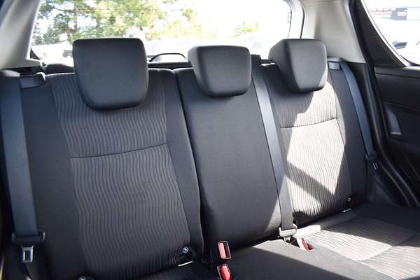 2011 Suzuki Swift GL FZ