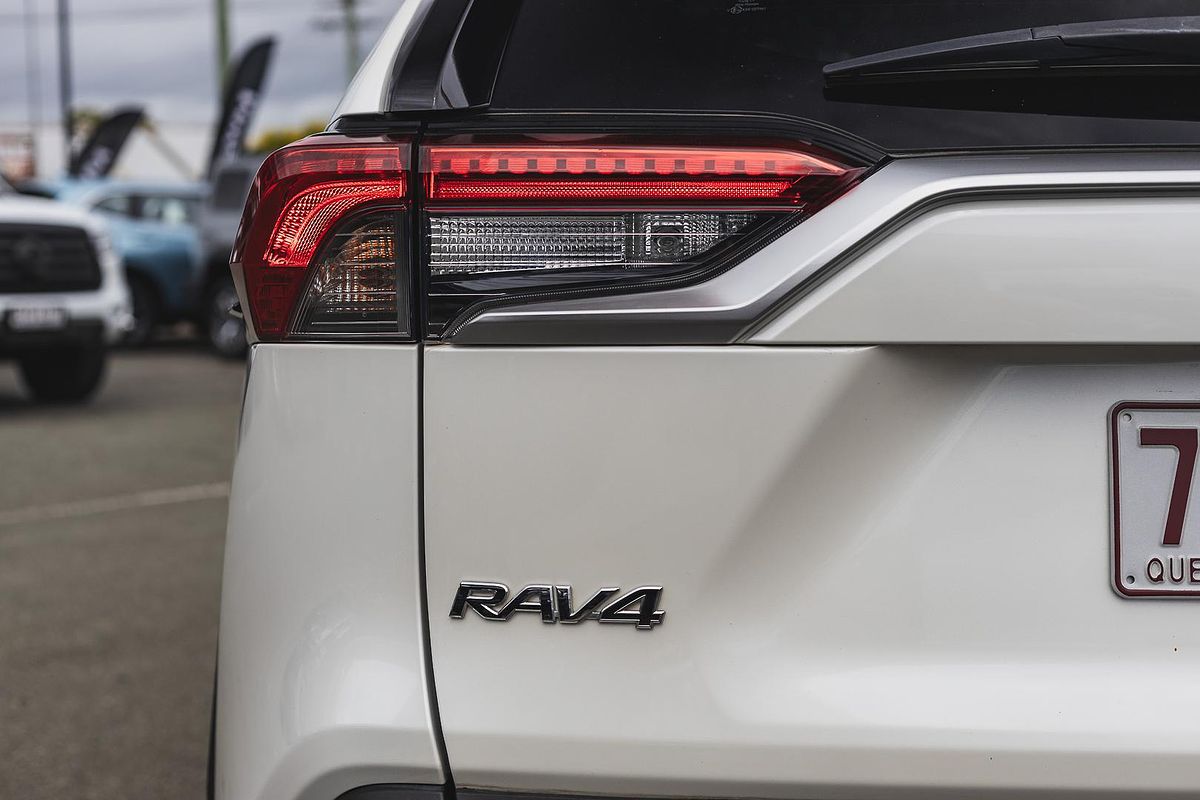 2020 Toyota RAV4 Cruiser MXAA52R