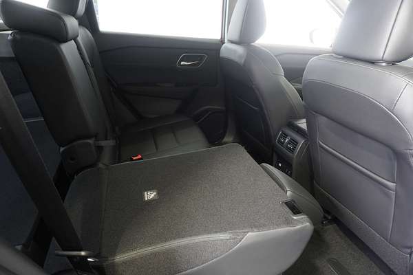 2024 Nissan X-TRAIL Ti T33