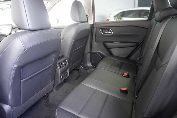 2024 Nissan X-TRAIL Ti T33