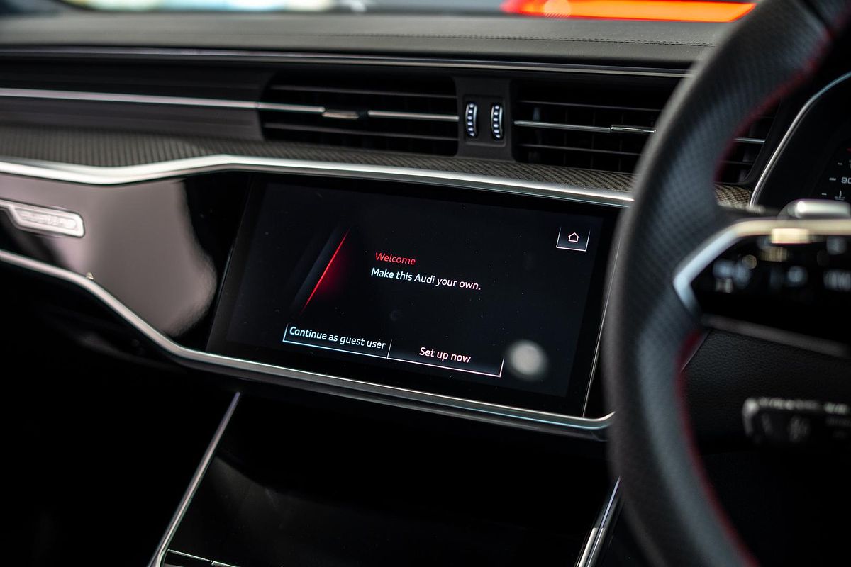 2025 Audi RS6 Performance C8