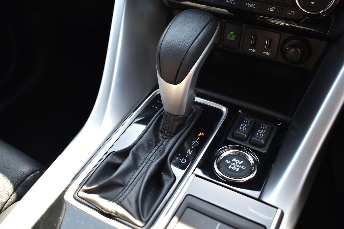 2019 Mitsubishi Eclipse Cross Exceed YA