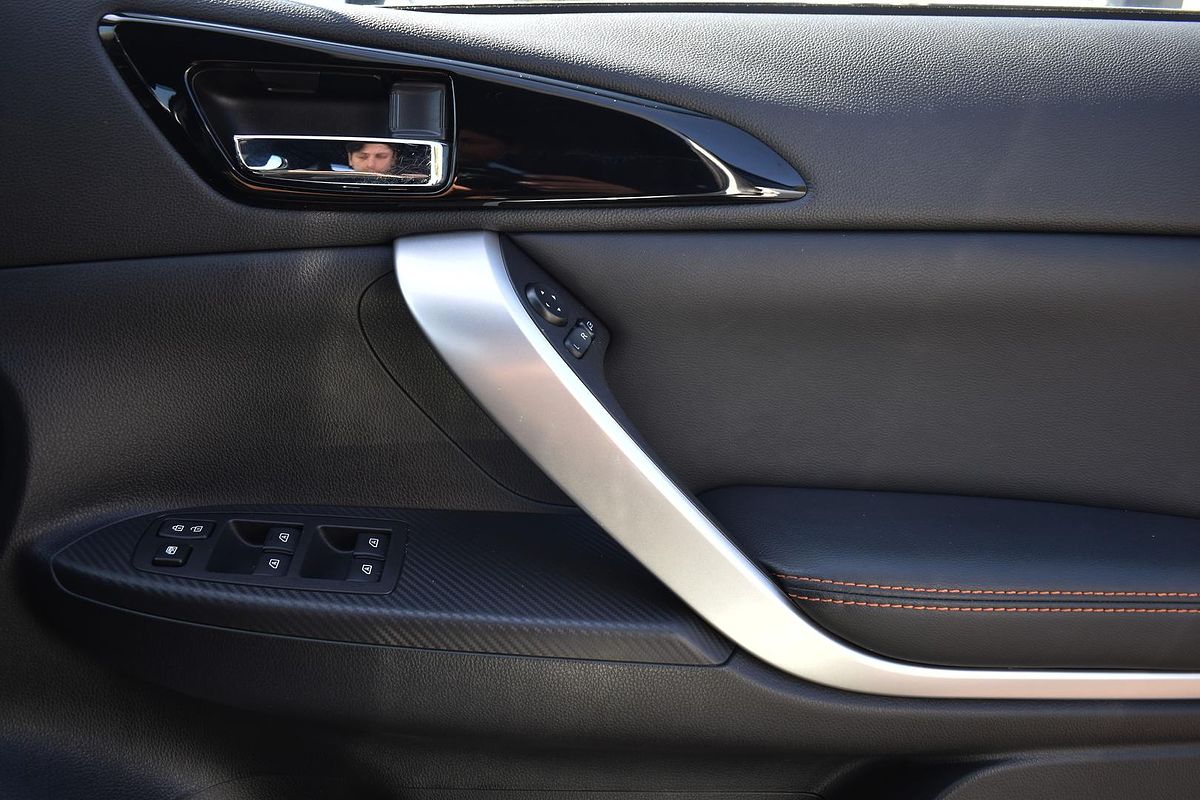 2019 Mitsubishi Eclipse Cross Exceed YA