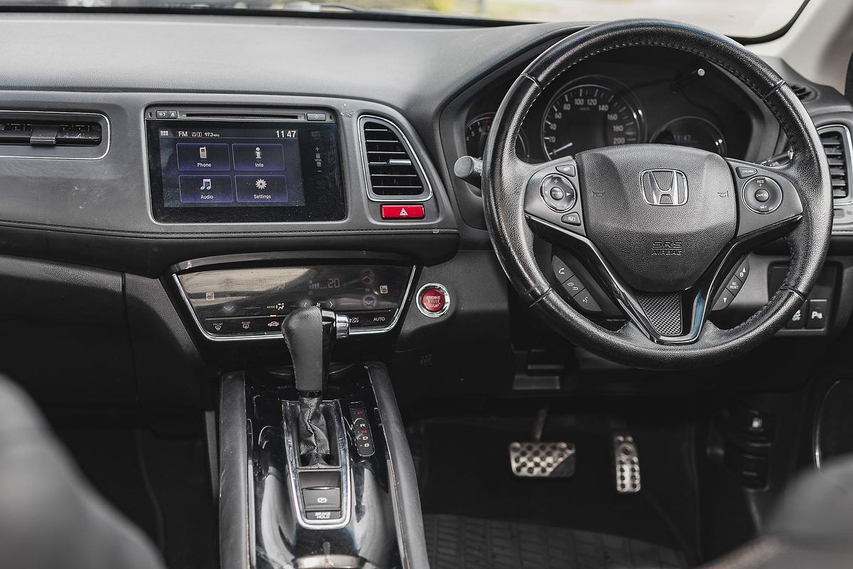 2017 Honda HR-V VTi-L