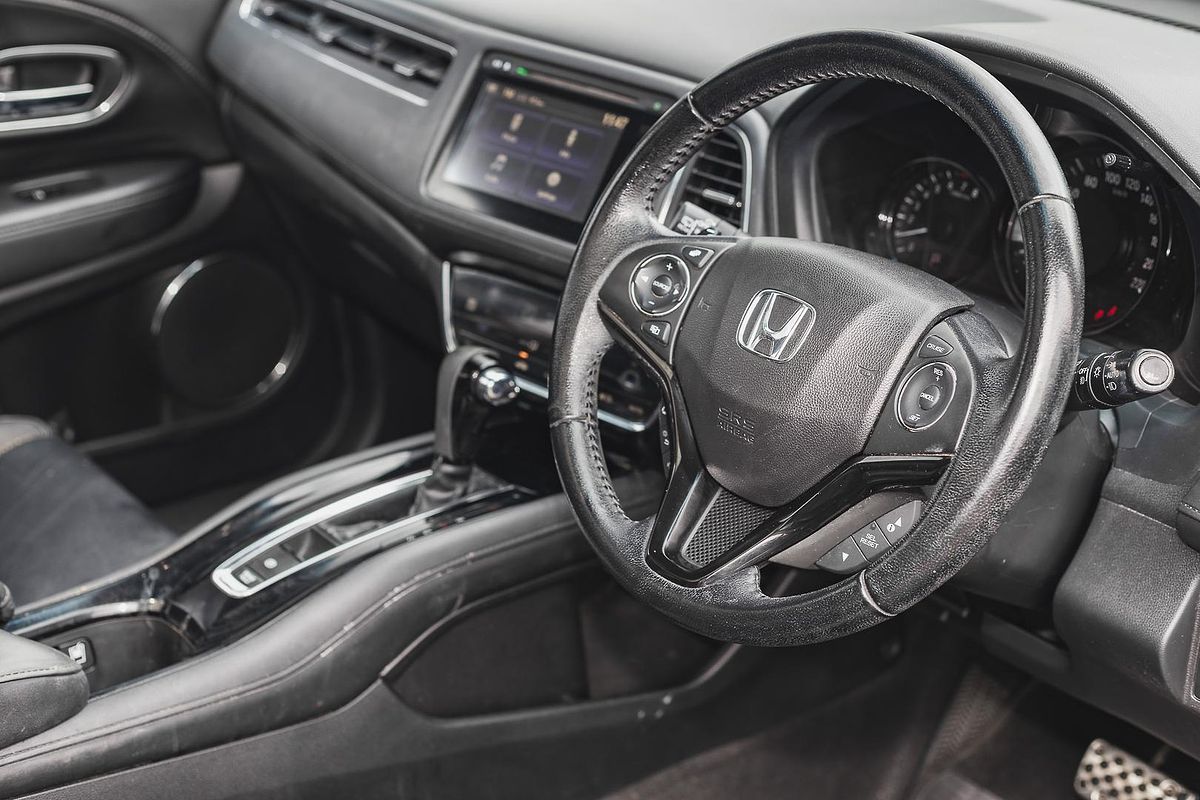 2017 Honda HR-V VTi-L