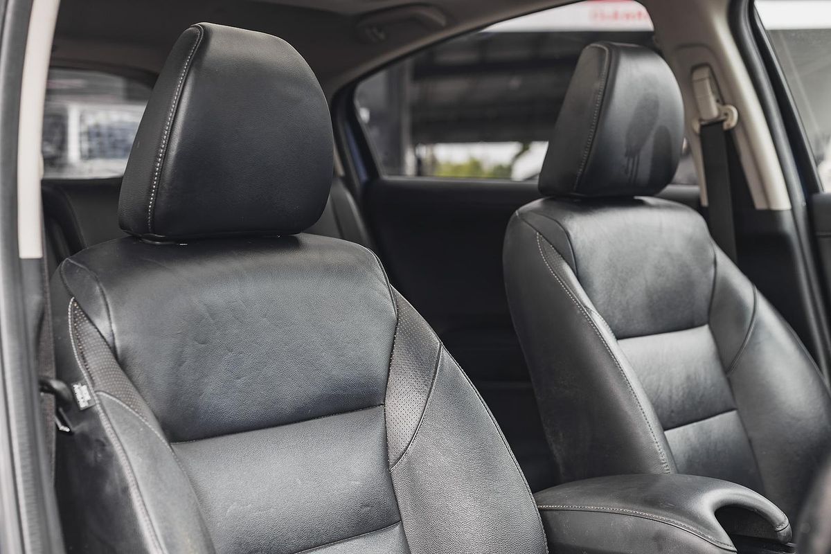 2017 Honda HR-V VTi-L