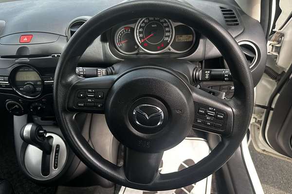 2013 Mazda 2 Neo DE Series 2