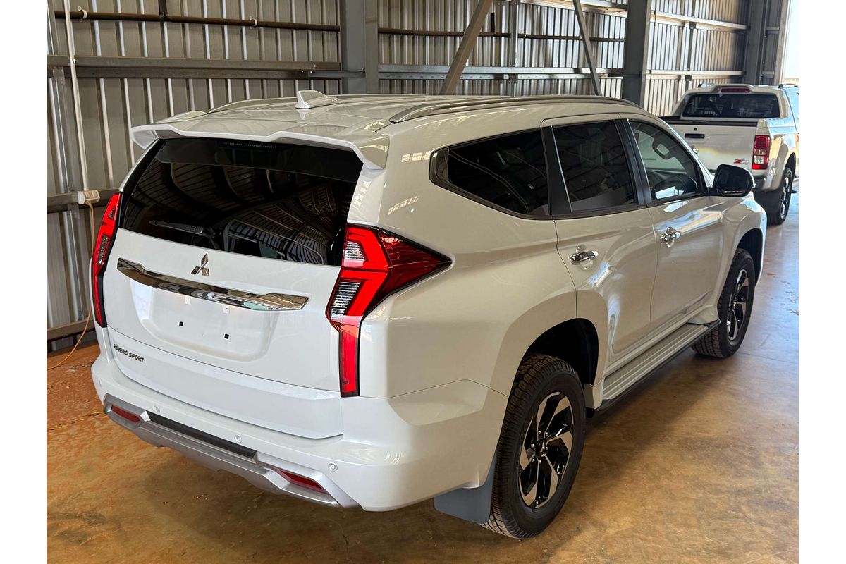 2025 Mitsubishi Pajero Sport GLS QG