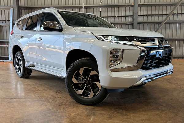 2025 Mitsubishi Pajero Sport GLS QG