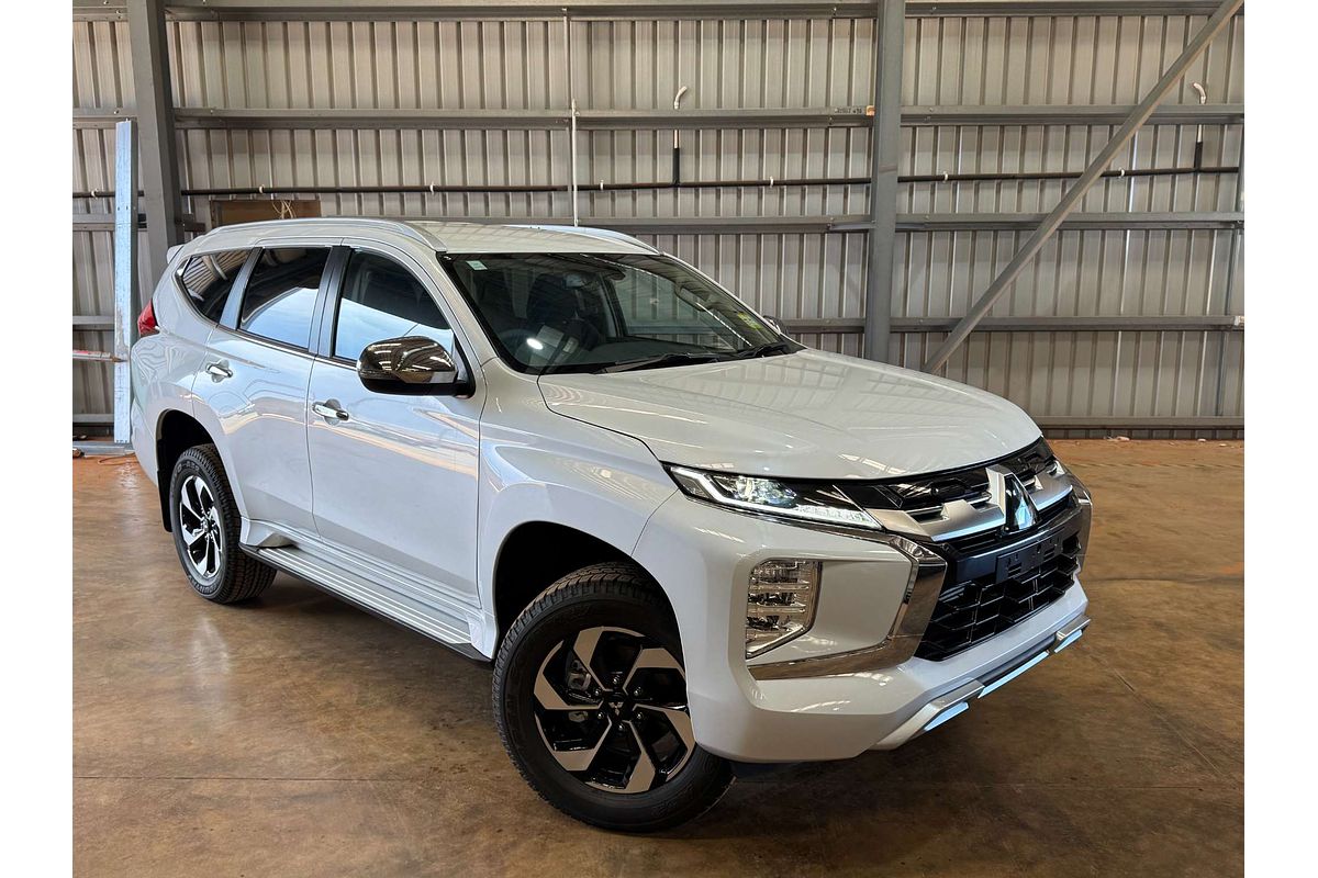 2025 Mitsubishi Pajero Sport GLS QG