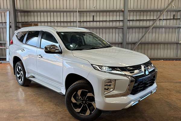 2025 Mitsubishi Pajero Sport GLS QG