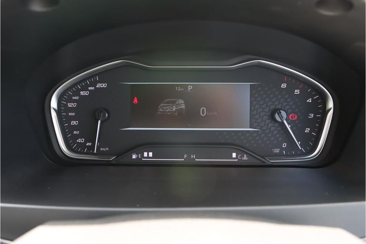 2023 LDV G10 + SV7C