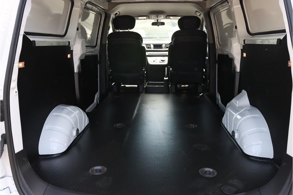 2023 LDV G10 + SV7C