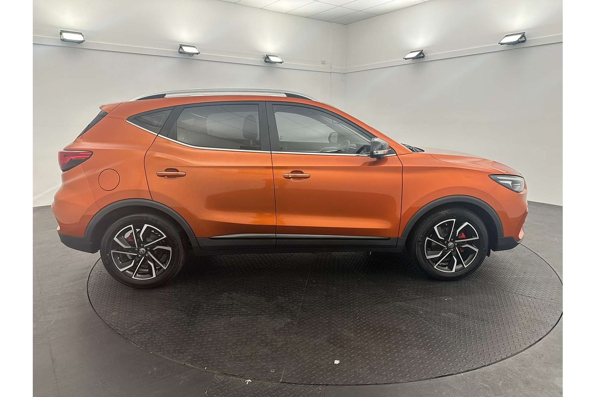 2023 MG ZST Essence