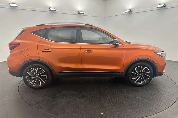 2023 MG ZST Essence