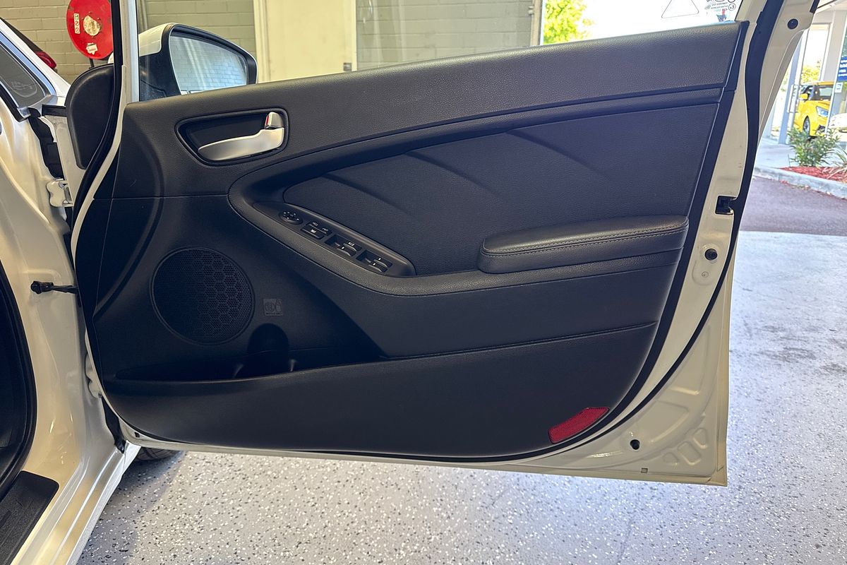 2016 Kia Cerato S YD