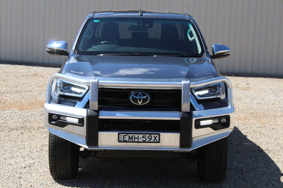 2021 Toyota Hilux SR5 GUN126R 4X4