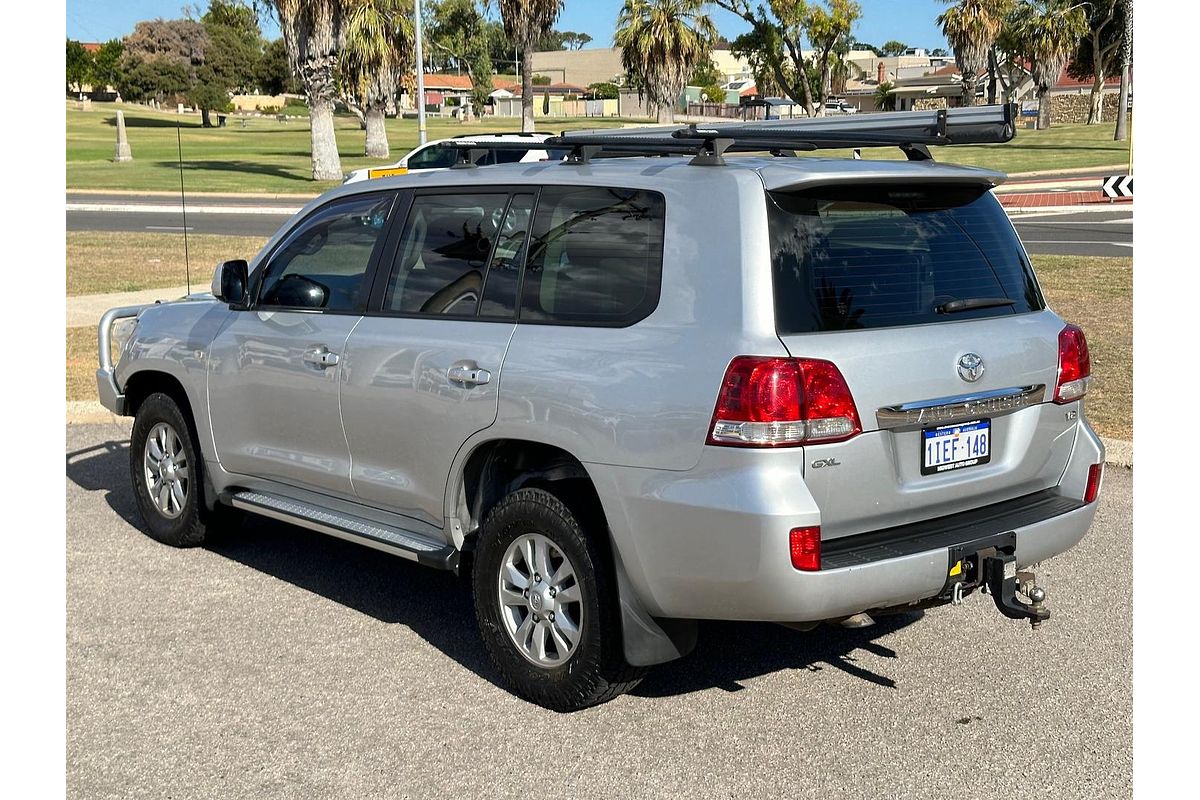 2011 Toyota Landcruiser GXL VDJ200R